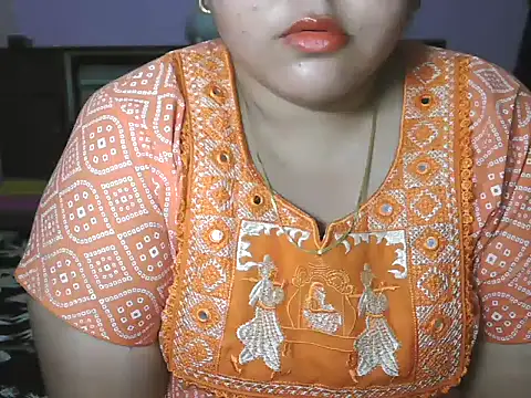 Snapshot of Savitabhabhii_ chatting on 10, 9, 2025 Savitabhabhii online show from 10, 9, 2025