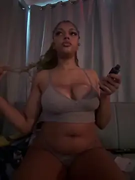 Sexxy S online show from 21, 10, 2025