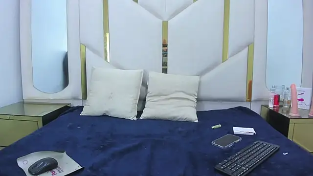 Snapshot of GabrielBrowm chatting on 9, 11, 2025 GabrielBrowm online show from 9, 11, 2025