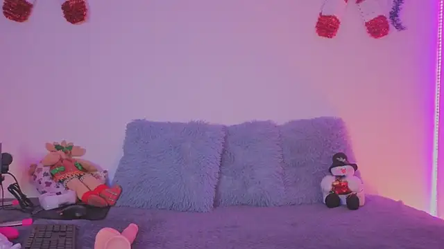 Snapshot of Lolarosesxs chatting on 4, 12, 2025 Lolarosesxs online show from 4, 12, 2025