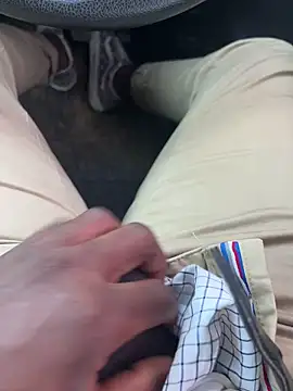 Snapshot of Dynamite_cums_in_size_2 chatting on 4, 2, 2026 Dynamite cums in size 2 online show from 4, 2, 2026