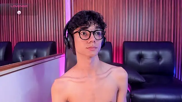 Phillicious   online show from 5, 2, 2026