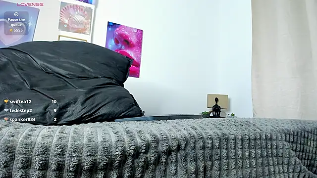 ashly pnik1 online show from 4, 2, 2026