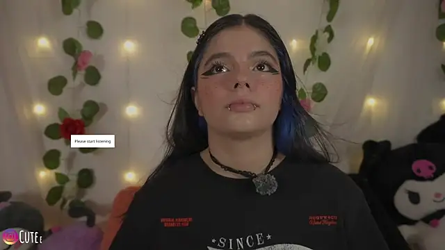 Snapshot of cutee_andrea chatting on 20, 6, 2026 cutee andrea online show from 20, 6, 2026
