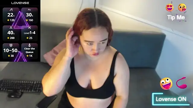 Paris boobsbbw online show from 20, 10, 2025