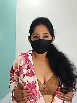 Snapshot of Your-Vedika chatting on 17, 12, 2025 Your-Vedika online show from 17, 12, 2025