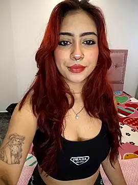 Snapshot of sarah_lark_ chatting on 19, 9, 2025 sarah lark online show from 19, 9, 2025