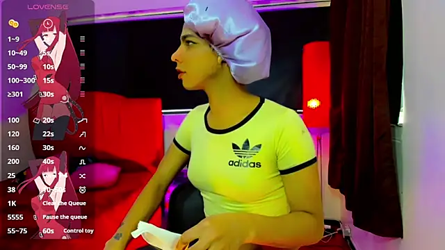 Snapshot of Britany_montiel chatting on 18, 5, 2026 Britany montiel online show from 18, 5, 2026