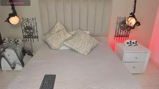 Dani rosse  online show from 18, 10, 2025