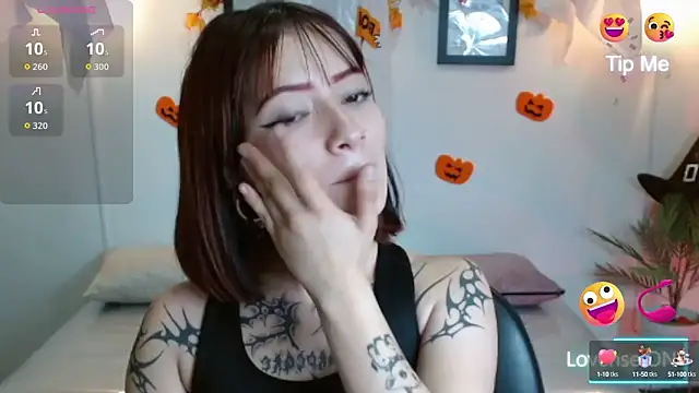 Snapshot of Evanss_lx chatting on 9, 10, 2025 Evanss lx online show from 9, 10, 2025