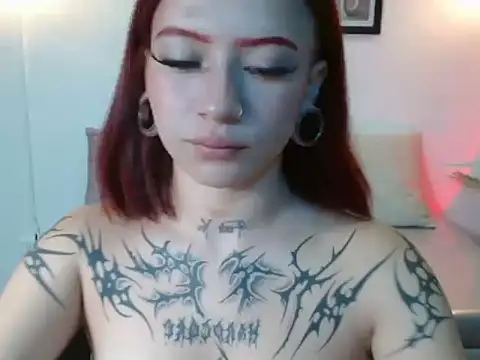 Snapshot of Evanss_lx chatting on 20, 12, 2025 Evanss lx online show from 20, 12, 2025