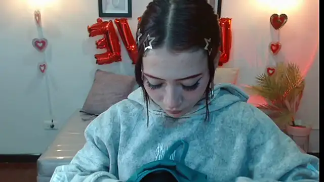 Snapshot of Evanss_lx chatting on 11, 2, 2026 Evanss lx online show from 11, 2, 2026