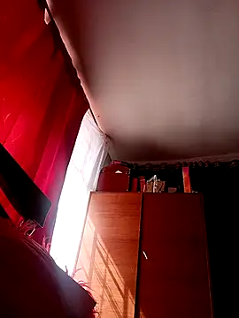 Lady 16 online show from 14, 12, 2025