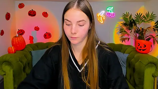 Snapshot of rad_rebel_ chatting on 13, 11, 2025 rad rebel online show from 13, 11, 2025