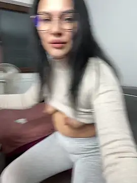 MiaKiittyy online show from 16, 10, 2025