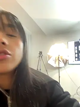 Snapshot of Aleja_ruizz chatting on 26, 10, 2025 Aleja ruizz online show from 26, 10, 2025