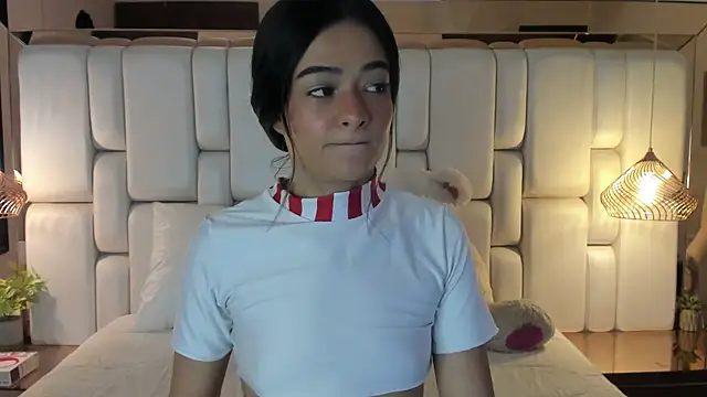 Snapshot of ValeriaPrado chatting on 28, 9, 2025 ValeriaPrado online show from 28, 9, 2025