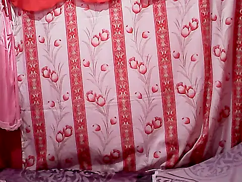 Snapshot of Sexylyka30 chatting on 12, 2, 2026 Sexylyka30 online show from 12, 2, 2026