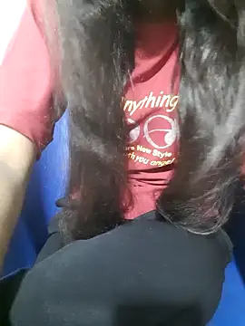 Snapshot of Aarti-kumri chatting on 27, 10, 2025 Aarti-kumri online show from 27, 10, 2025
