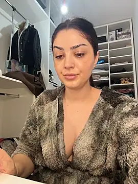 Lexi Storm online show from 5, 4, 2026