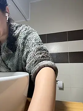 Lexi Storm online show from 11, 4, 2026