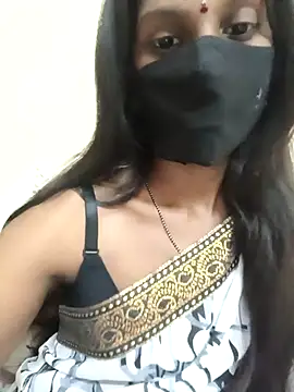 Snapshot of kavya-telugu84 chatting on 6, 10, 2025 kavya-telugu84 online show from 6, 10, 2025