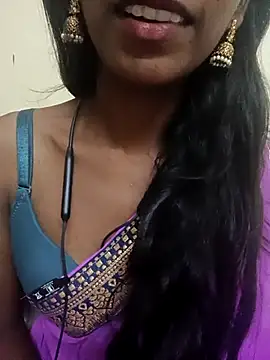 Snapshot of kavya-telugu84 chatting on 13, 10, 2025 kavya-telugu84 online show from 13, 10, 2025