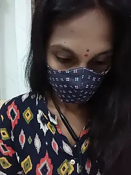 Snapshot of kavya-telugu84 chatting on 19, 7, 2026 kavya-telugu84 online show from 19, 7, 2026