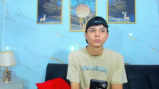 The boys at online show from 20, 4, 2026