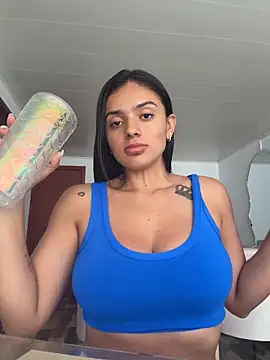 Snapshot of AnaaFaith_ chatting on 17, 5, 2026 AnaaFaith online show from 17, 5, 2026