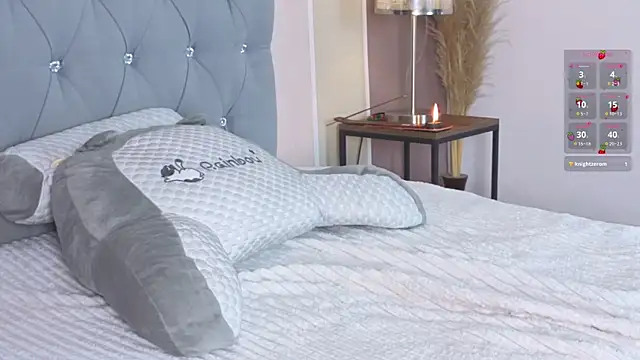 VelvetFox  online show from 1, 11, 2025