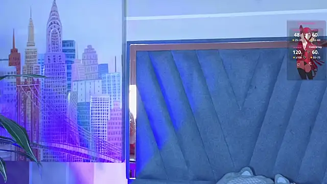 VelvetFox  online show from 11, 4, 2026