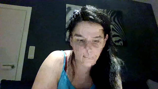 Snapshot of hottyFcup chatting on 20, 11, 2025 hottyFcup online show from 20, 11, 2025