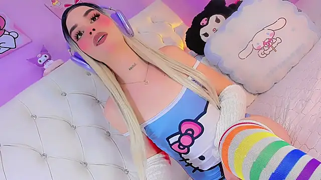 Snapshot of Cattleya_White_ll chatting on 30, 10, 2025 Cattleya White ll online show from 30, 10, 2025