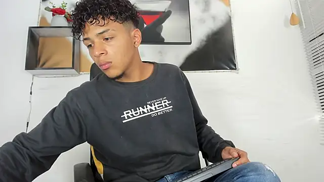 Snapshot of Manuel_Mateus1 chatting on 14, 9, 2025 Manuel Mateus1 online show from 14, 9, 2025