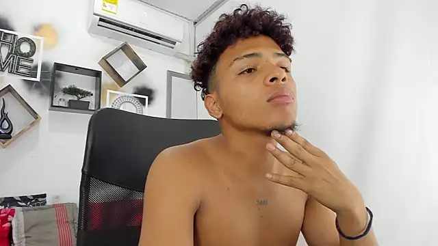 Snapshot of Manuel_Mateus1 chatting on 15, 9, 2025 Manuel Mateus1 online show from 15, 9, 2025