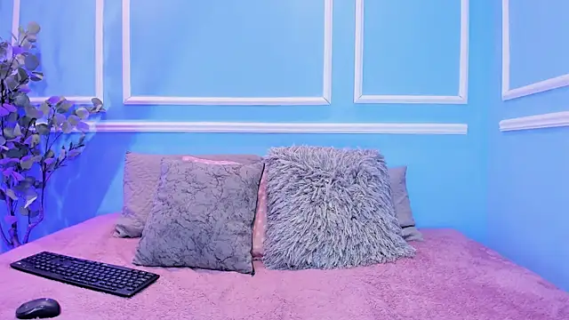 sofiagomez   online show from 3, 10, 2025