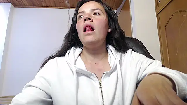 Snapshot of Skylar_Serenity chatting on 16, 9, 2025 Skylar Serenity online show from 16, 9, 2025