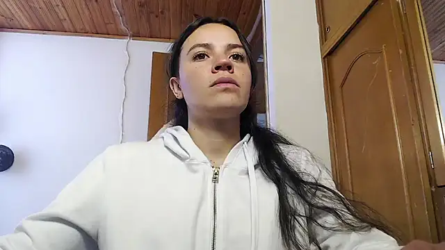 Snapshot of Skylar_Serenity chatting on 21, 10, 2025 Skylar Serenity online show from 21, 10, 2025