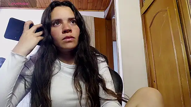 Snapshot of Skylar_Serenity chatting on 23, 10, 2025 Skylar Serenity online show from 23, 10, 2025