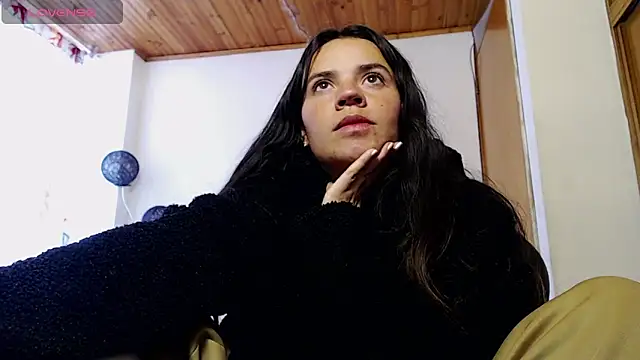 Snapshot of Skylar_Serenity chatting on 30, 10, 2025 Skylar Serenity online show from 30, 10, 2025