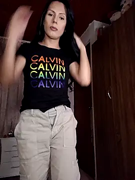 Snapshot of grecia_live69 chatting on 19, 10, 2025 grecia live69 online show from 19, 10, 2025