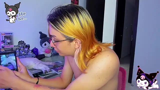 KeitaMoon online show from 11, 10, 2025