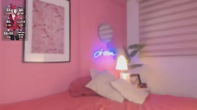 Snapshot of Annia_DH chatting on 12, 9, 2025 Annia DH online show from 12, 9, 2025