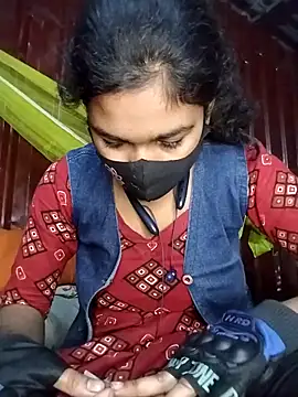 Snapshot of kiron204279 chatting on 23, 11, 2025 kiron204279 online show from 23, 11, 2025