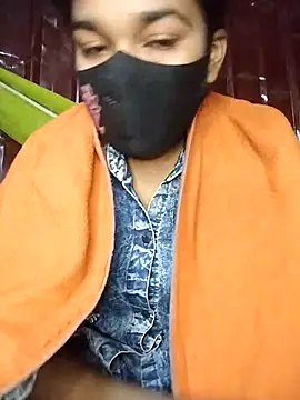 Snapshot of kiron204279 chatting on 4, 12, 2025 kiron204279 online show from 4, 12, 2025