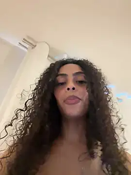 yasmingarcia online show from 13, 1, 2026