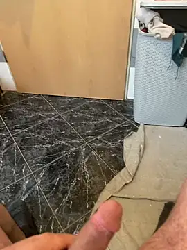 Snapshot of geilheit12 chatting on 14, 2, 2026 geilheit12 online show from 14, 2, 2026