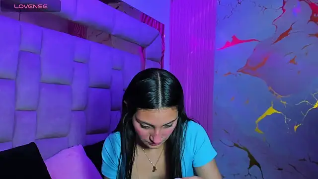  Luna Bennett online show from 21, 5, 2026