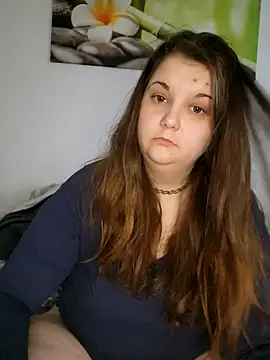 Snapshot of LioEst@xh chatting on 9, 11, 2025 LioEstxh online show from 9, 11, 2025